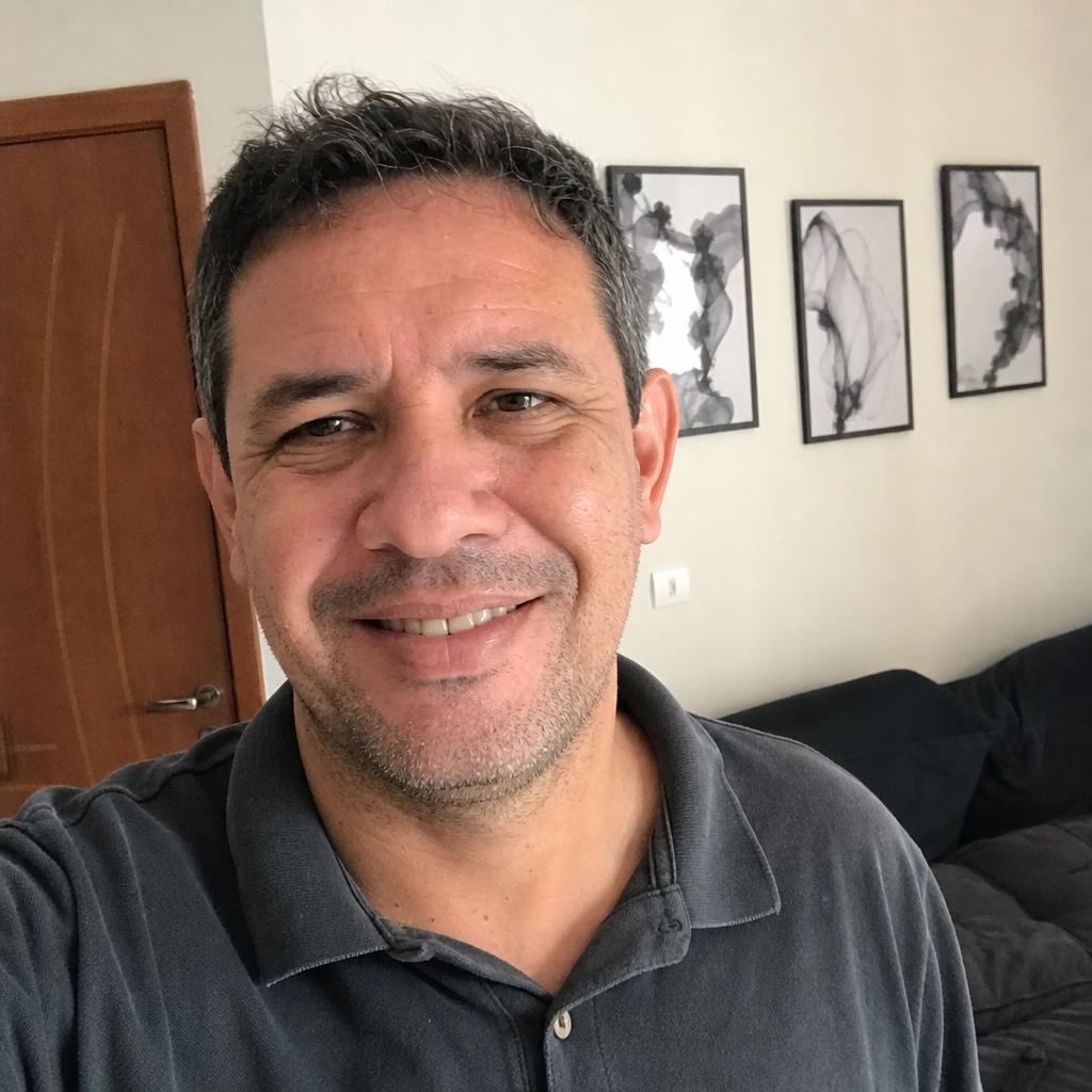 Marcos R.